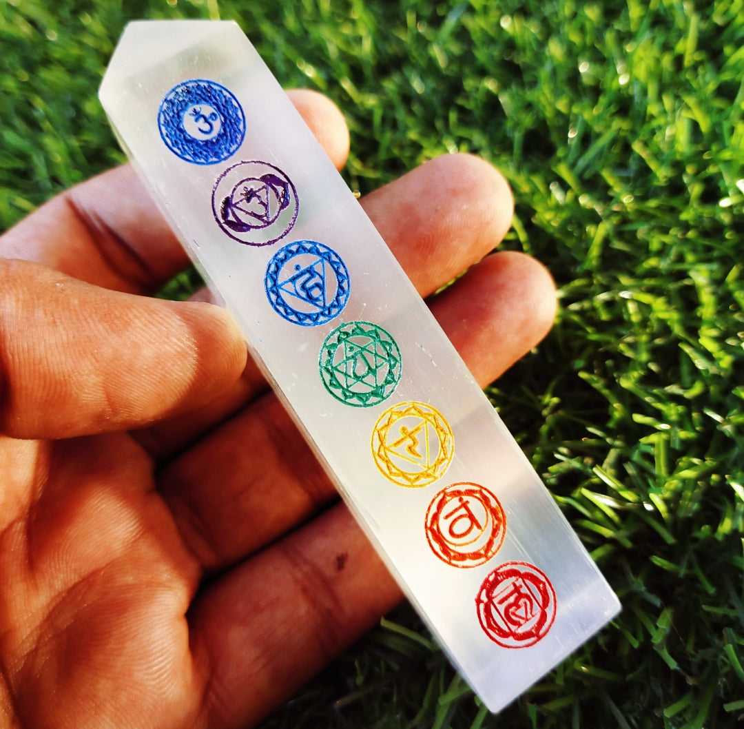 Selenite Wand – Clarity, Energy Cleansing, and Spiritual Connection